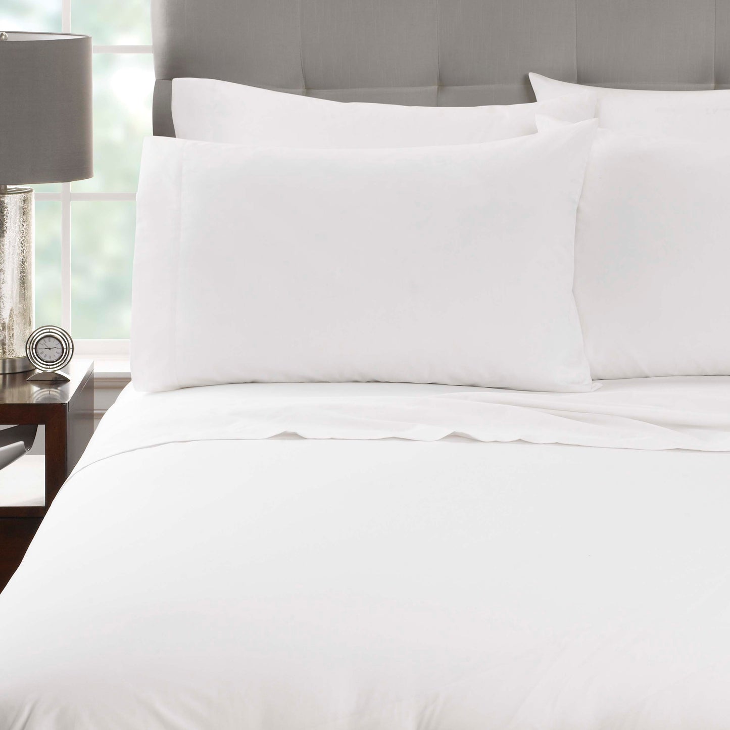 martex-millennium-white-lifestyle-003-6-23-3000.jpg