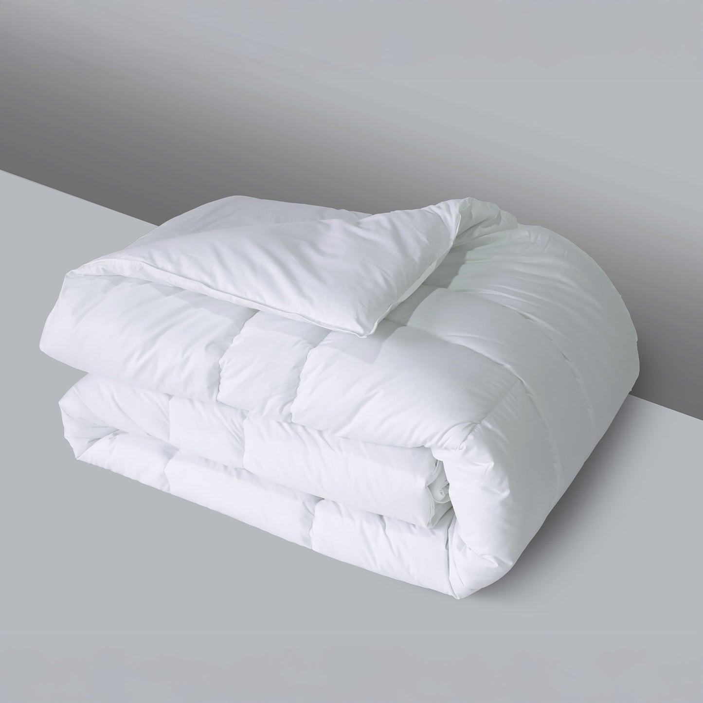 Five Star Hotel Collection Down Alternative Comforter