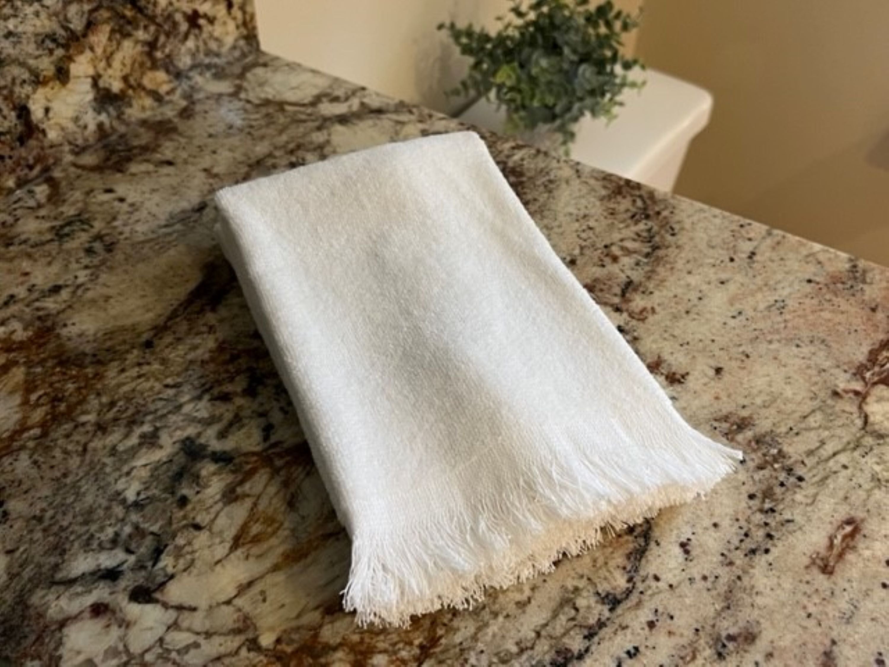 Martex Fringed Fingertip Towel