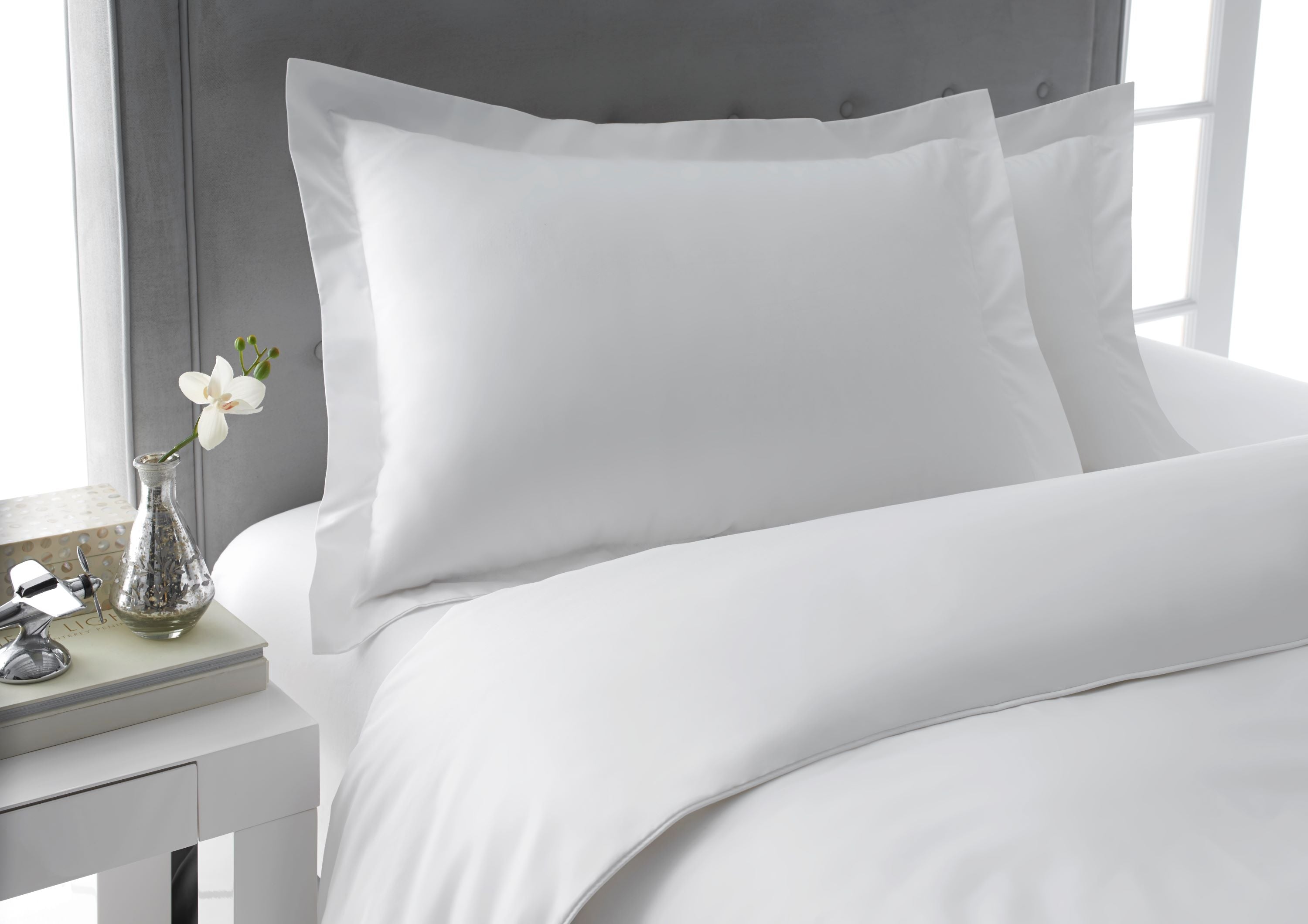 martex-millennium-duvet-white-lifestyle-001-3000px.jpg